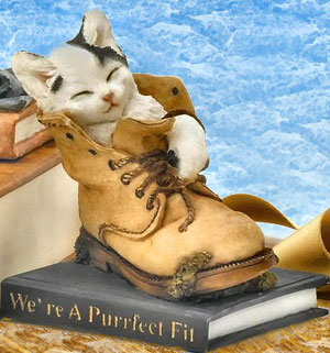 Cat Lovers,Cat Collectibles,Music Boxes,Litter Boxes, Cat Tote Bags, Leads, Cat Harnesses, Cat Grooming Tools