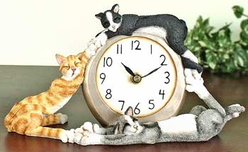 Sleepy Cats Clock